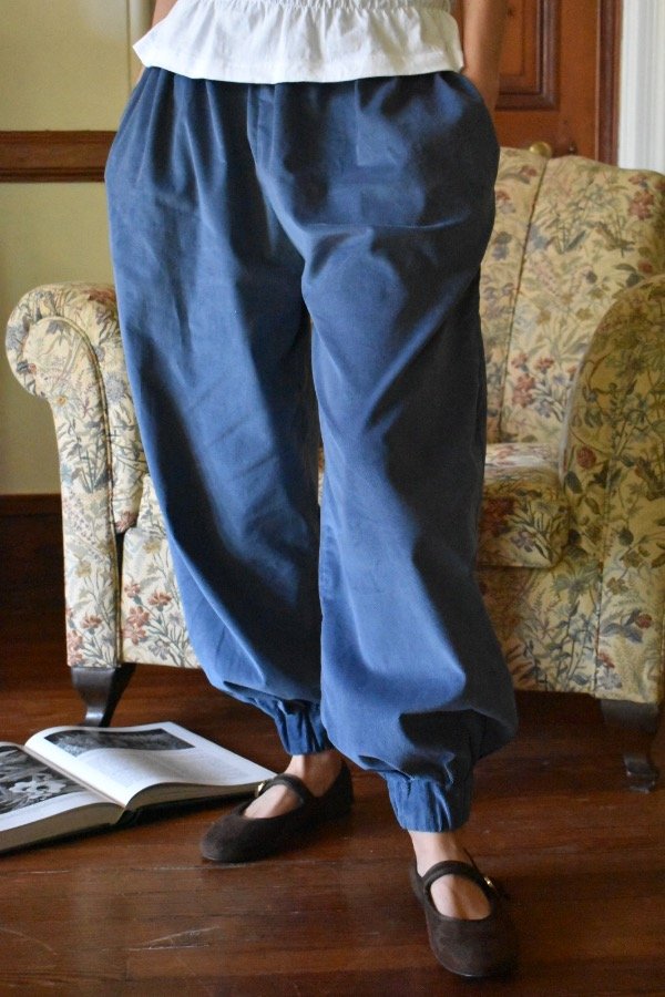 Producto - Pantalón corderoy liviano - Azul aero