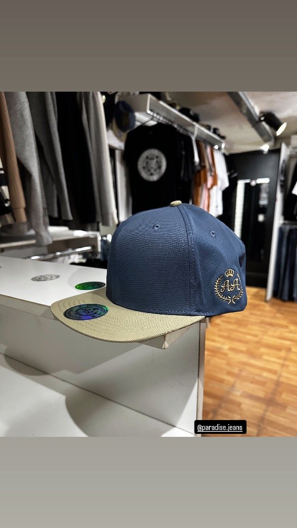 Producto - Gorra plana AA combinada