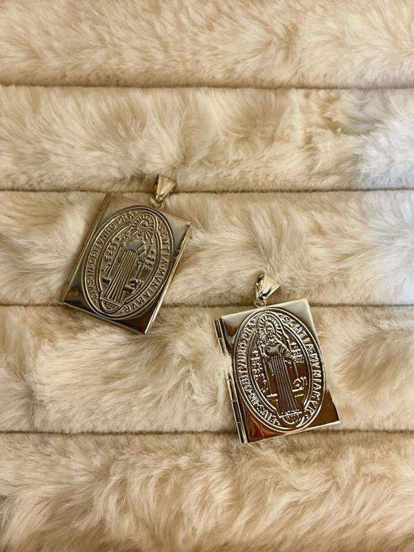 Producto - Relicario De Acero (Virgen)