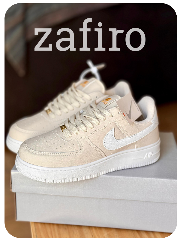 Producto - Nike Air Force Beige