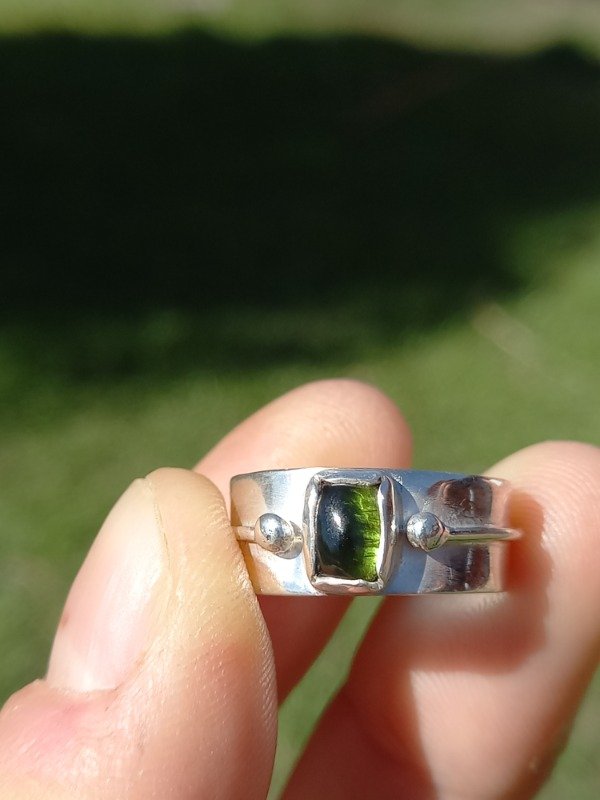 Producto - Anillo de turmalina verde 17 mm - 5