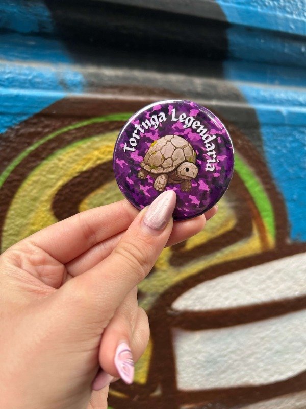 Producto - Pines "La noche de Martina" (MERCH OFICIAL)