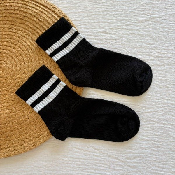 Producto - NEGRA RAYA TENIS