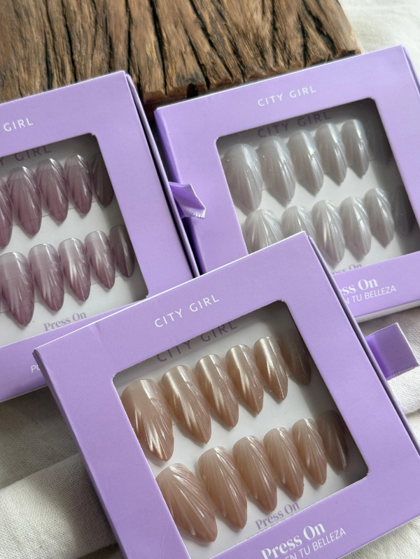 Producto - Press on con relieve City Girl