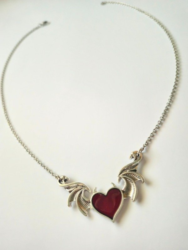 Producto - Collar Vampire