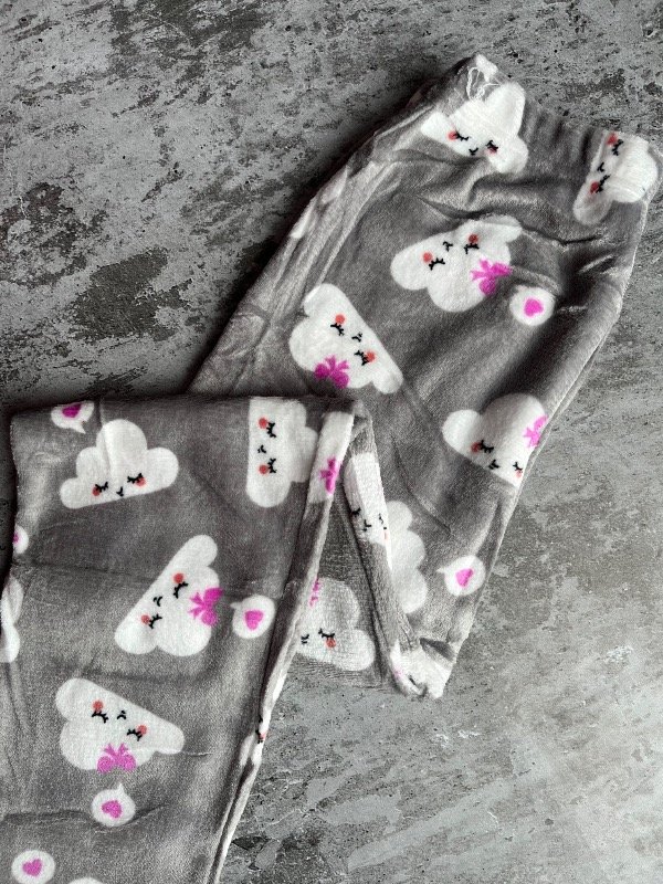 Producto - PANTALÓN PLUSH NUBE