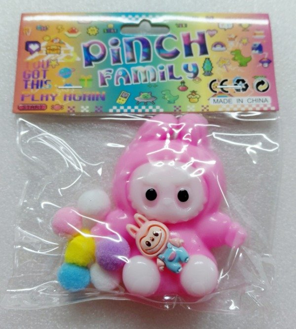 Producto - Squishi Labubu en bolsita Pinch Family CLA 4/26