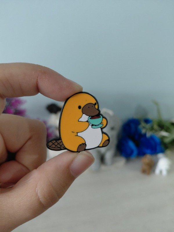 Producto - Pin metalizado - Ornitorrinco #1747