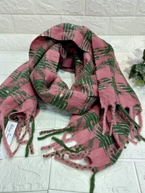 Producto - BUFANDON IMPORTADO ROSA-VERDE