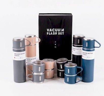 Producto - BOTELLA + 3 TAZAS SURTIDO 3 COLORES 500ML