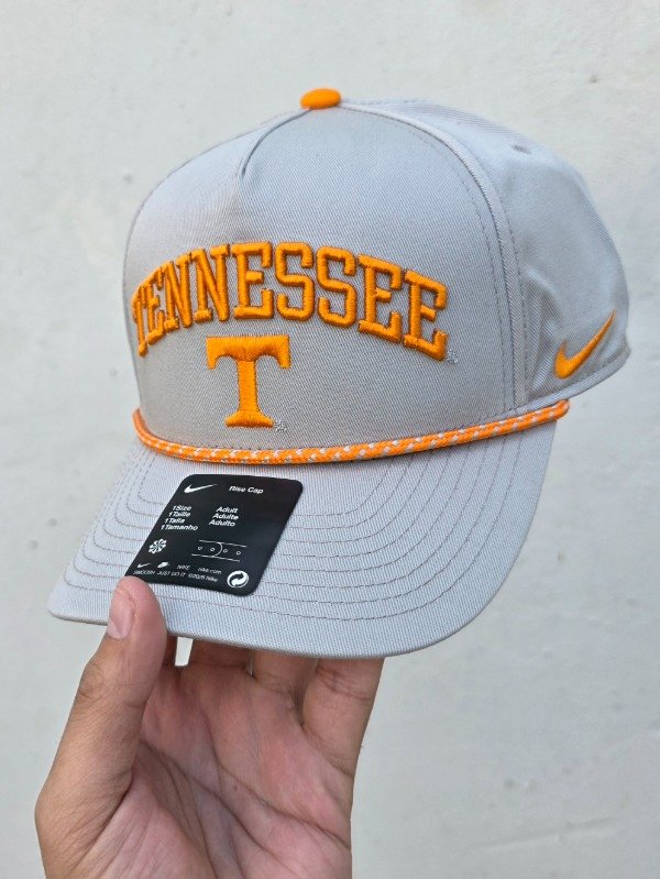 Tennessee volunteers Nike primetime rise adjustable gris
