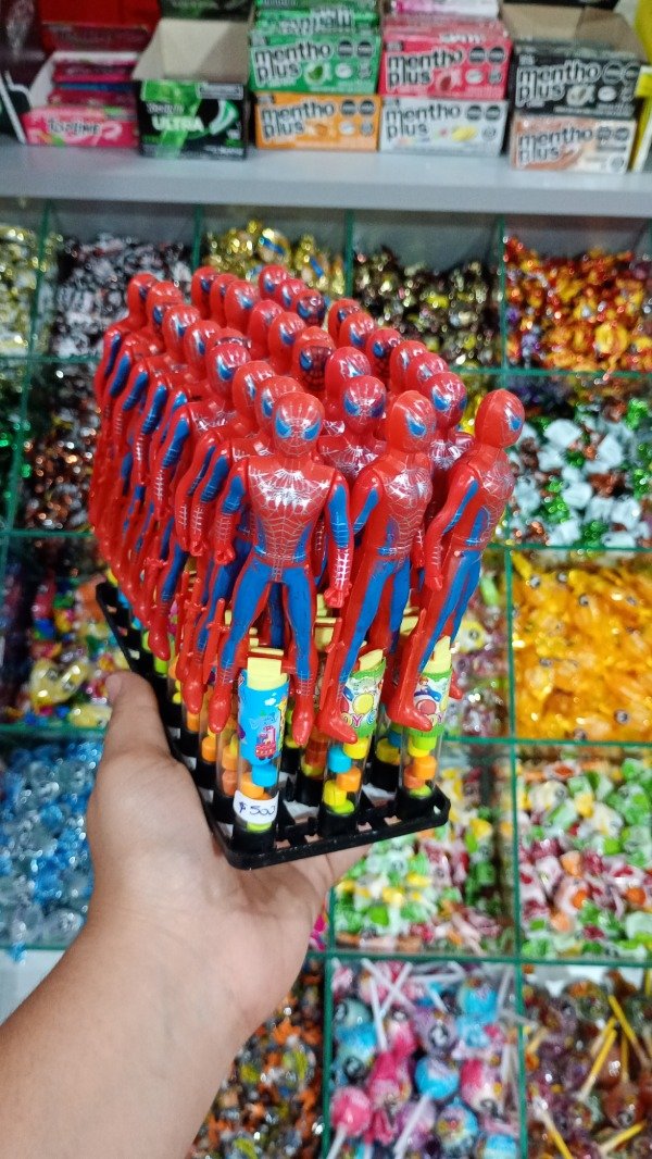 Producto - PASTILLA CON JUGUETE HOMBRE ARAÑA X1