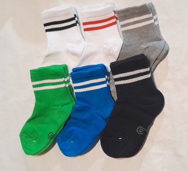 Producto - Medias old school RAYADAS
