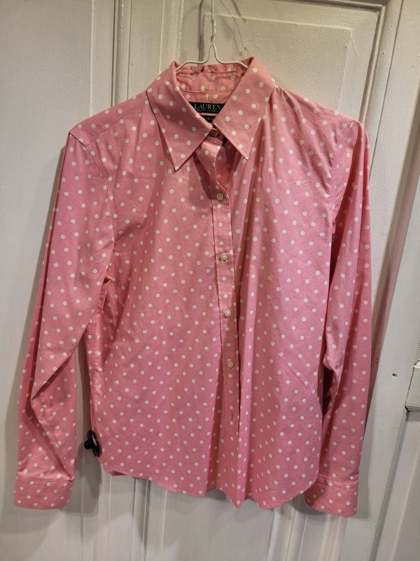 Producto - Camisa POLO RALPH LAUREN rosa puntos blancos- Talle M- PRECIO: 56X