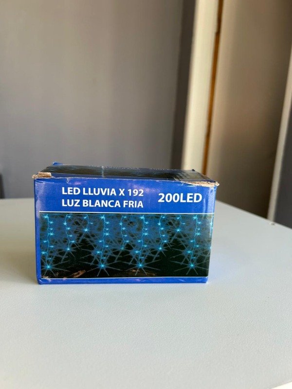 Producto - LUCES LED LLUVIA X192 M