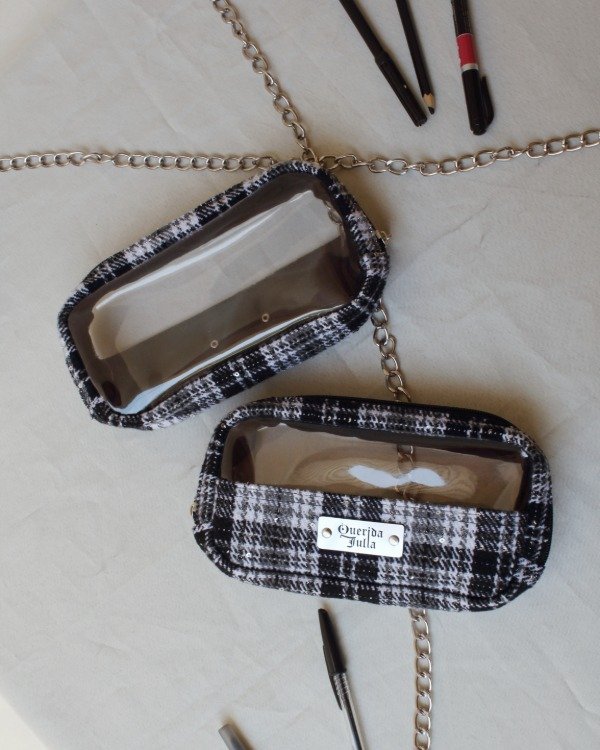 Producto - Estuche Clear (cuadrillé)