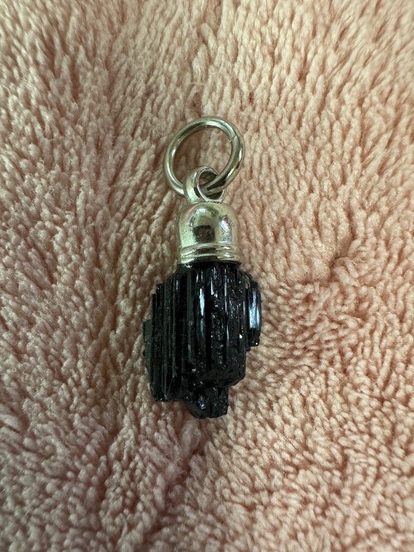 Producto - Dije Turmalina Negra chico
