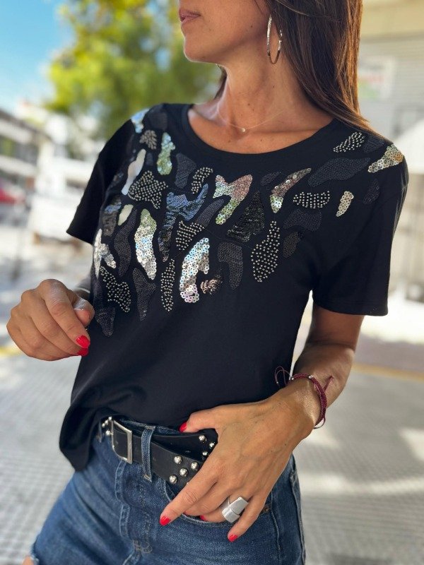 Producto - Remera Sapphire Heat