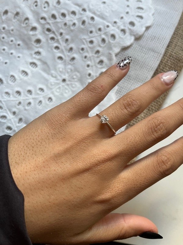 Producto - Anillo de plata 925 con cristal- corazón