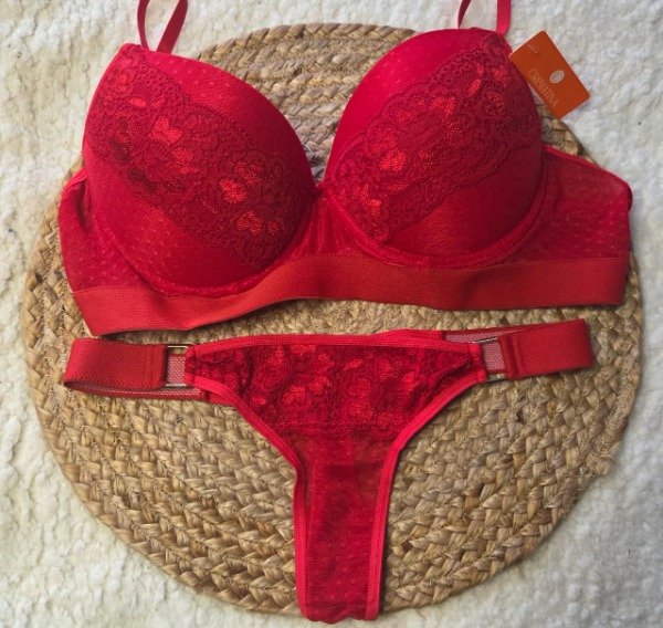 Producto - Conjunto de encaje tasa soft y cola less regulable tira ancha Rojo