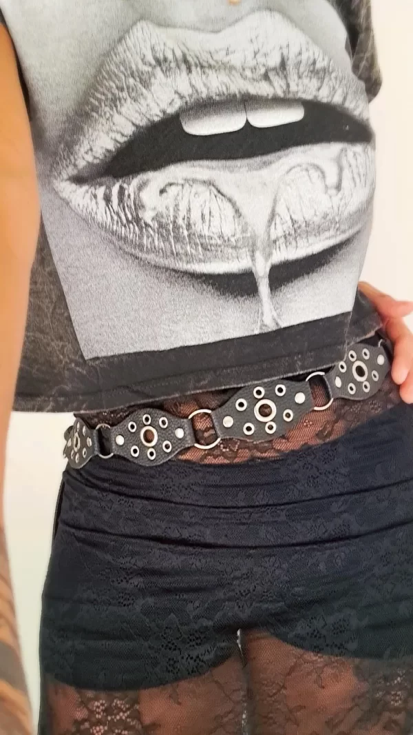 Producto - REMERA CROP LIPS