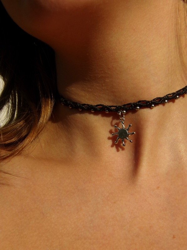 Producto - collar sol macramé
