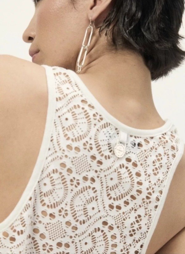 Producto - MUSCULOSA BEGONIA