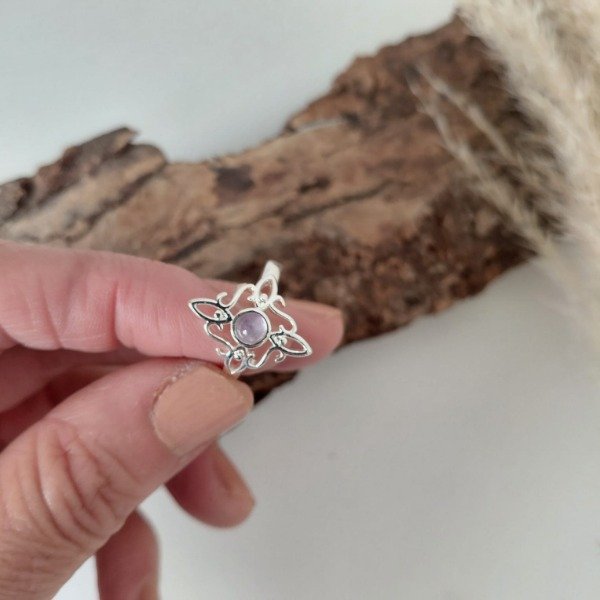Producto - Anillo Nudo de Bruja amatista