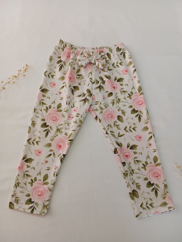 Producto - Calza Flores Rosas