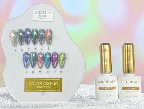 Producto - Cat eye Aurora Charm Limit x1
