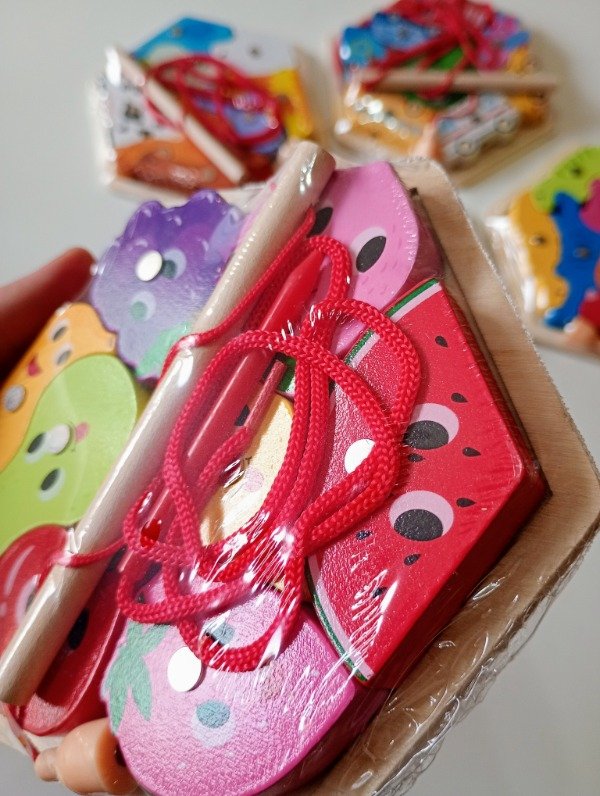 Producto - Rompecabezas hexagonal + pesca imantada + enhebrado (13cm x 13cm) - 2