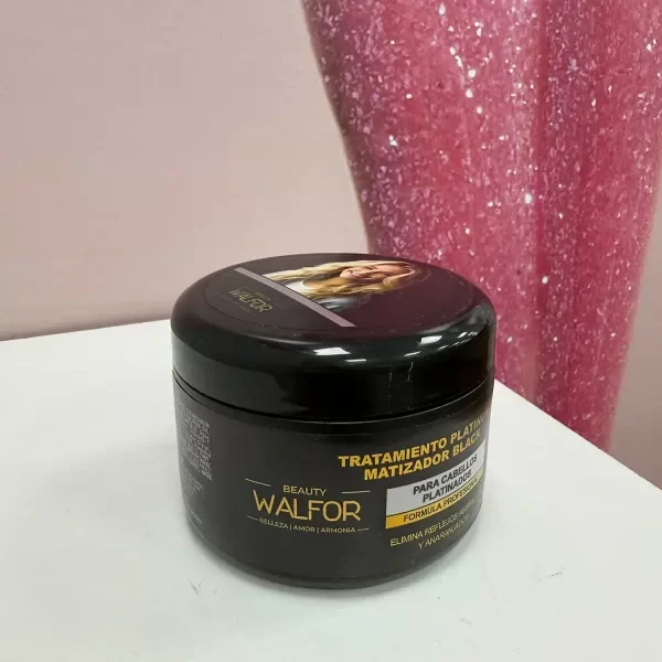 Producto - TRATAMIENTO PLATINUM MATIZADOR BLACK PARA CABELLOS PLATINADOS 250G WALFOR