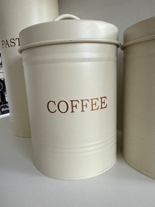 Producto - Lata acero vintage crema