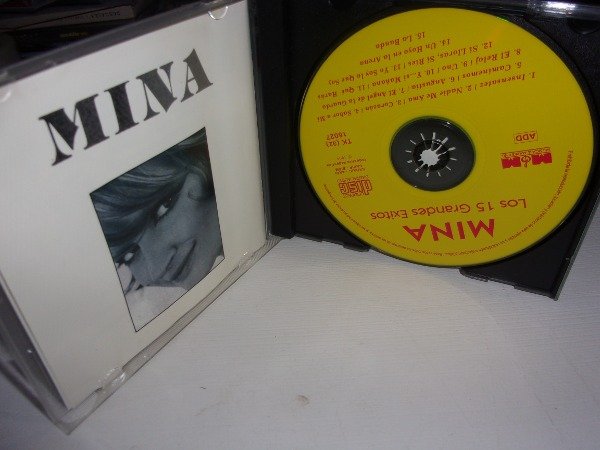 Producto - CD MINA 15 GRANDES EXITOS VERSIONES EN CASTELLANO 36D - 2