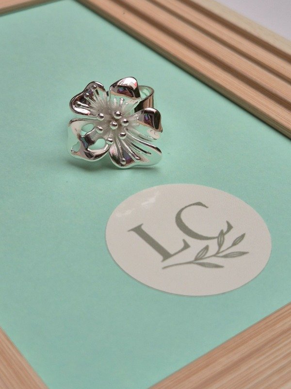 Producto - Anillo Flor