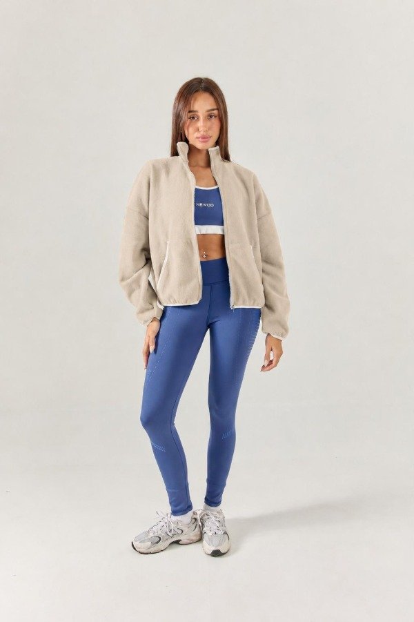 Producto - CAMPERA POLAR BOXY BEIGE