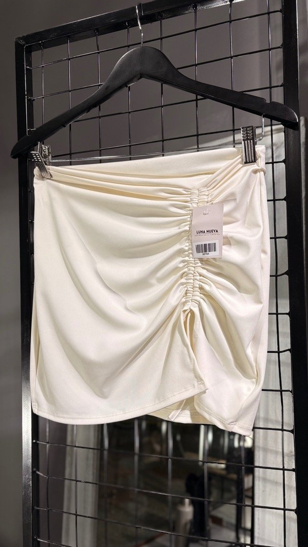 Producto - POLLERA C/FRUNCE Y TAJO efectivo pesos 14.500
