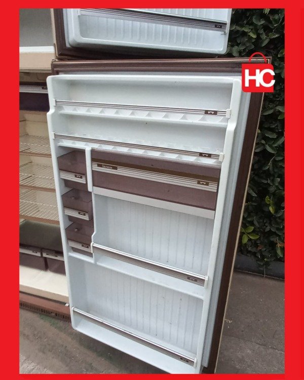 Producto - Heladera de 2 puertas con congelador Saccol Súper fiel y cumplidora - 6