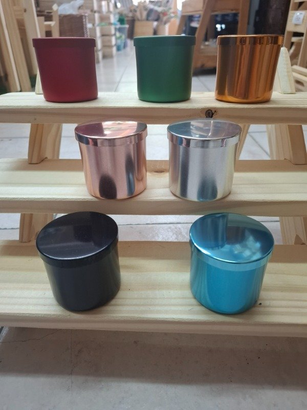 Producto - Lata Nini con tapa.