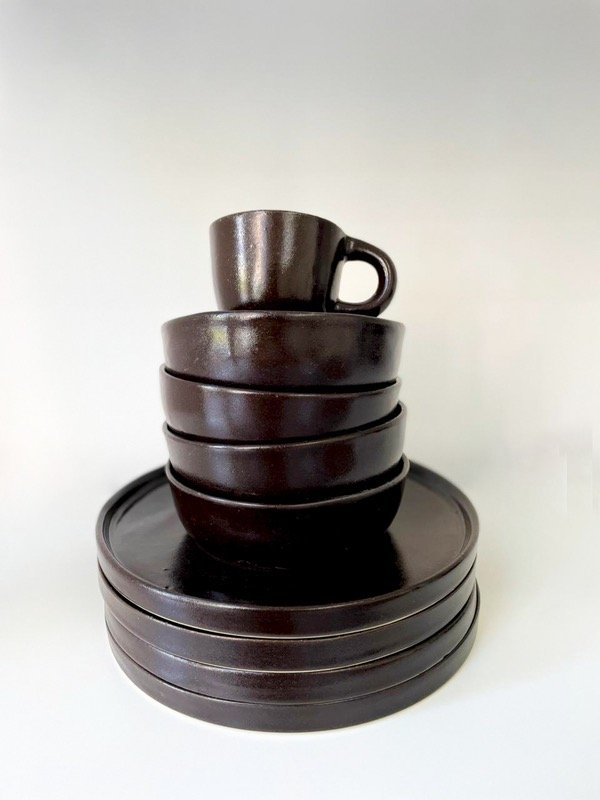 Producto - Set 12 piezas / Platos / Cuencos / Tazas