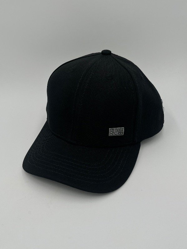 Producto - Black chapita negra bandera