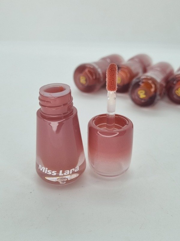 Producto - Labial matte liquido miss lara mellow color