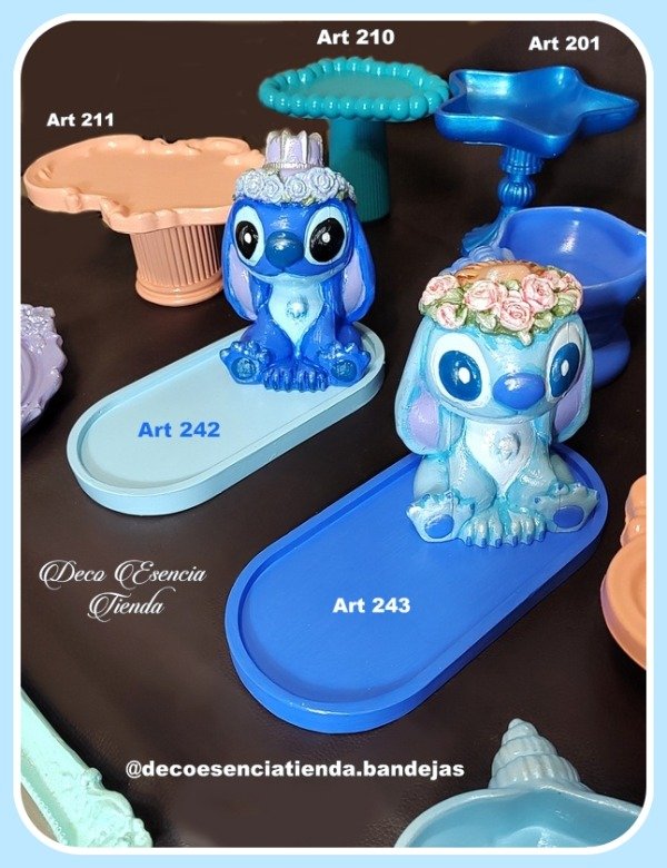 Producto - Art 242 - BANDEJA OVALADA STITCH ROMÁNTICO