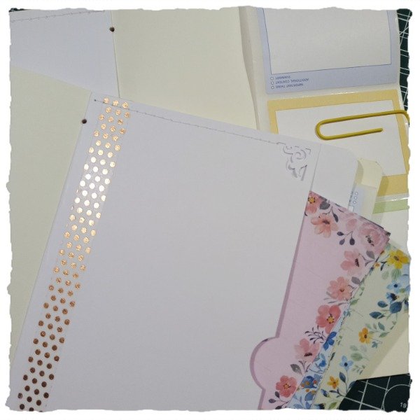 Producto - Set Journalero con Cuaderno "Dots" - 10