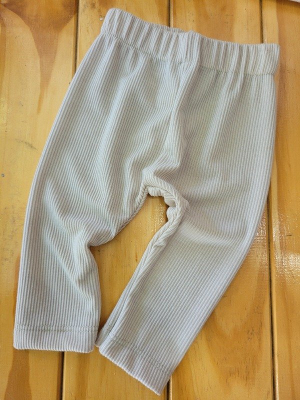 Producto - PANTALONCITO BEIGE - transferencia 7.225