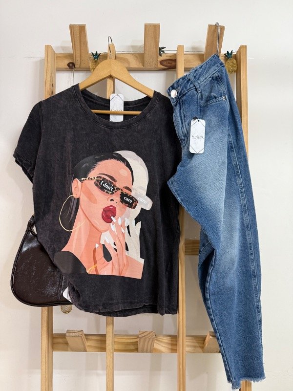 Producto - Remera Batick estampa - 0