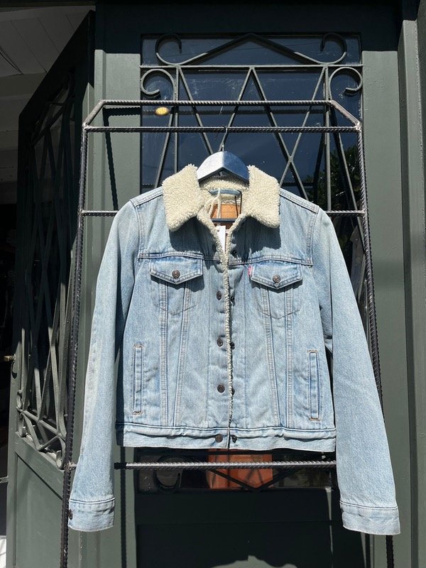 Producto - chaqueta Levis S