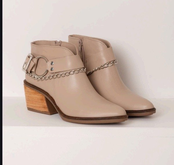 Producto - BOTA CARLOTA LINO