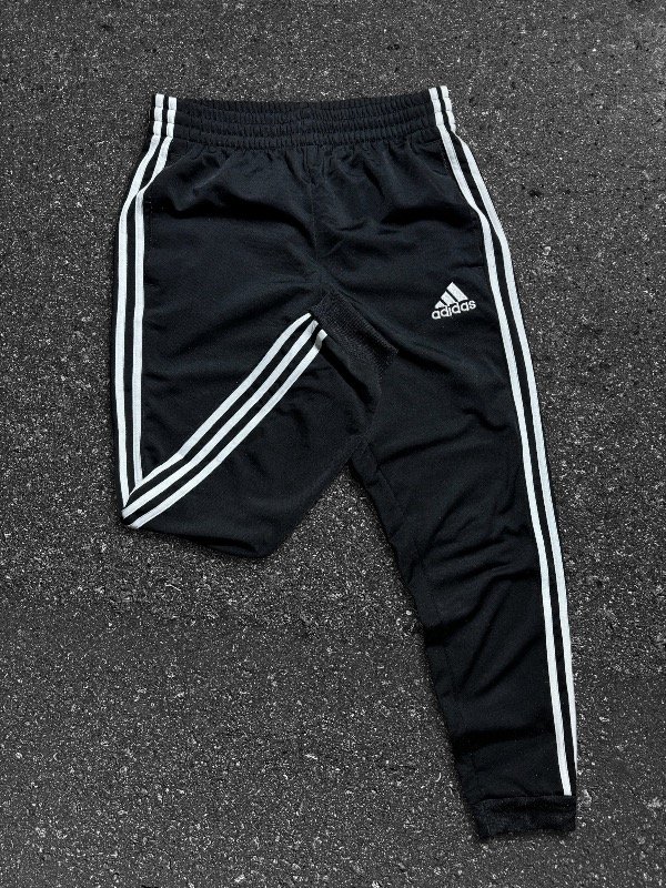 Producto - PANT CLASSIC ADIDAS 3 STRIPES BLACK OG