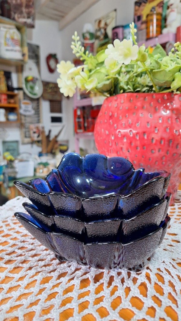 Producto - CUENCOS AZUL COBALTO FORMA HOJA - 3